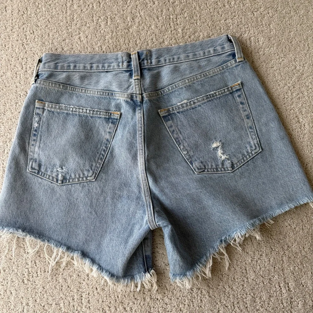 AGOLDE Parker Long Denim Shorts Womens 28 Light Blue Distressed A9010-811